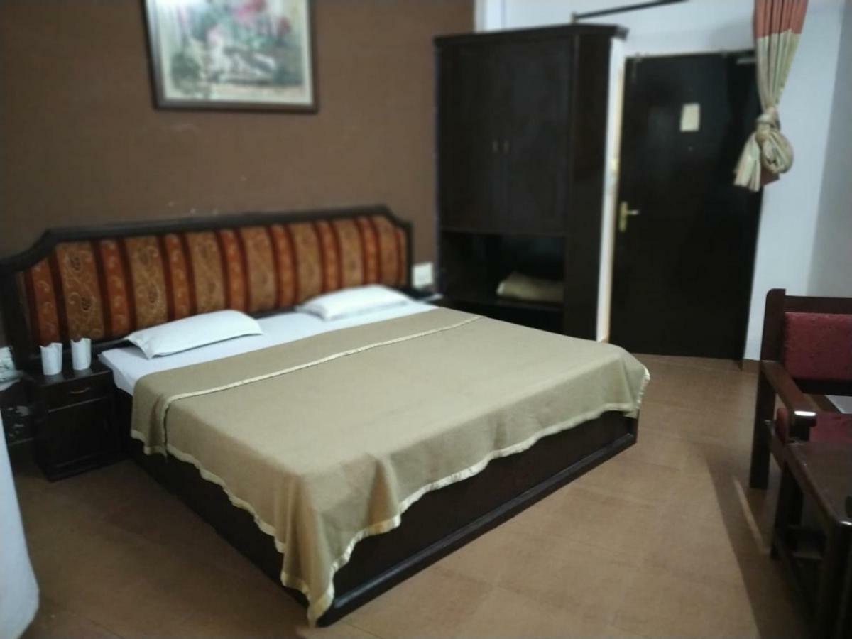 Hotel Ganges Rivera Haridwār Exterior foto